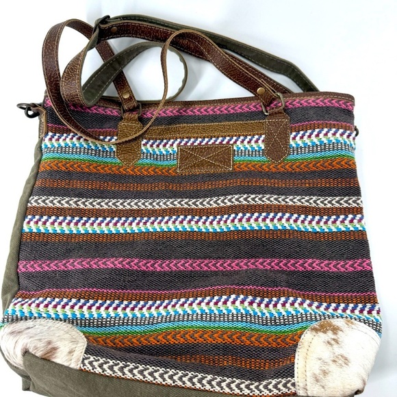 Myra Braided Shoulder bag W / Cowhide , Cotton and Leather. beautifully made - Picture 4 of 10